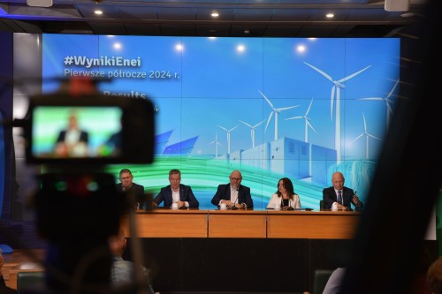 ENE_4038.JPG ENE_4038.JPG