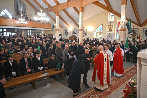 GB9_2876.JPG GB9_2876.JPG