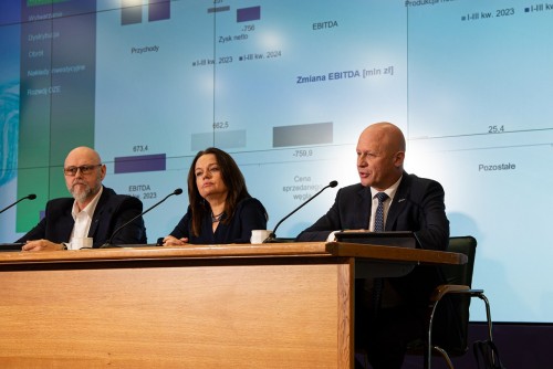 ENE_4286.jpg ENE_4286.jpg