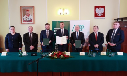 Untitled_1.1.5-4.jpg Untitled_1.1.5-4.jpg